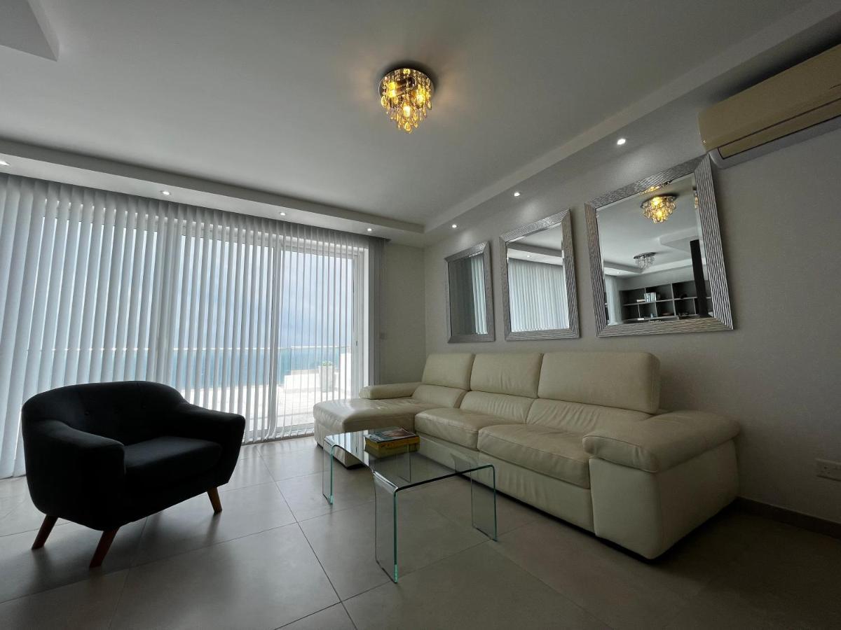 Stunning Penthouse, 2 Bedroom, Heart Of Sliema Exteriér fotografie